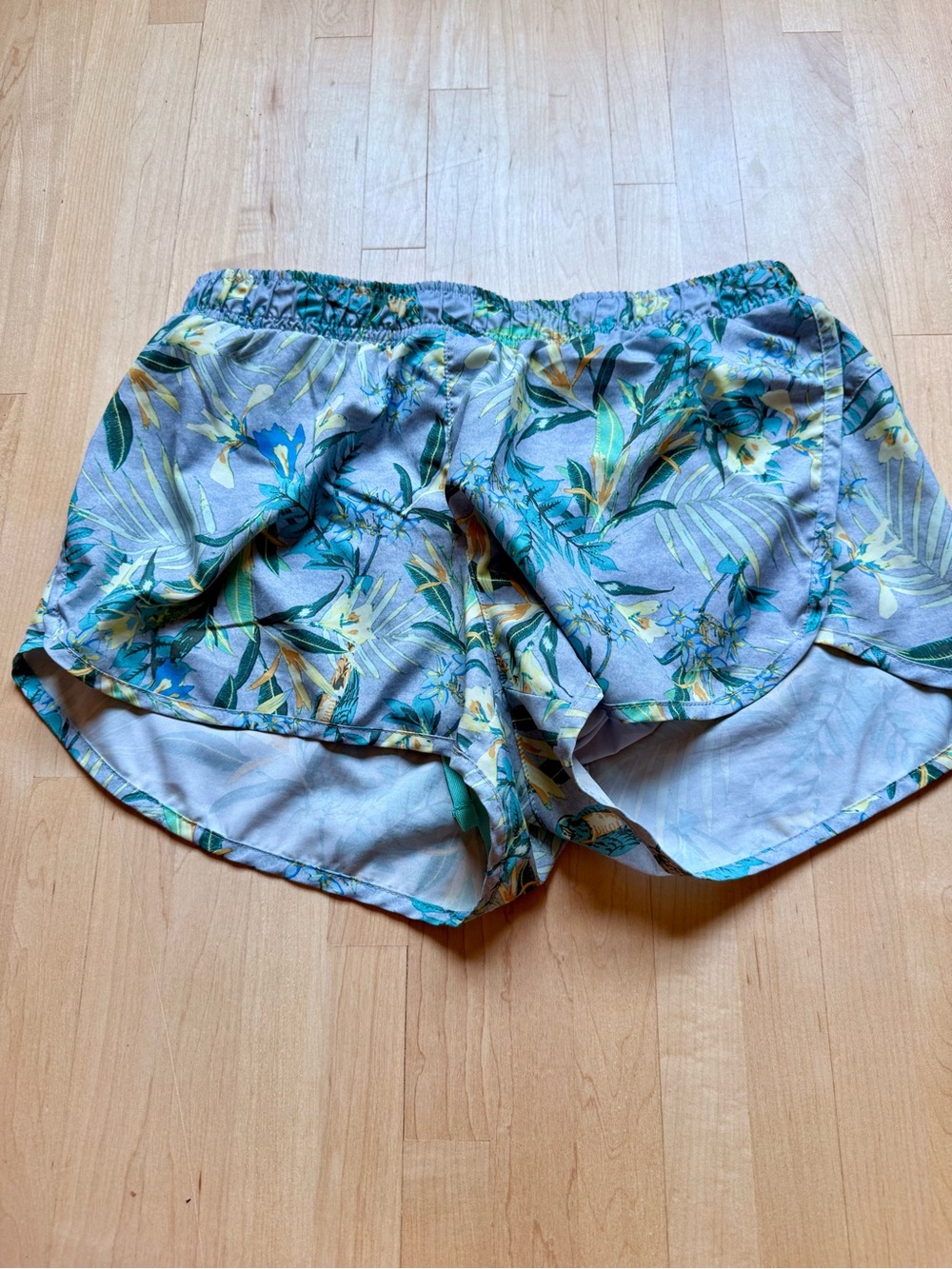Women’s Beach-Vibe Running Shorts
